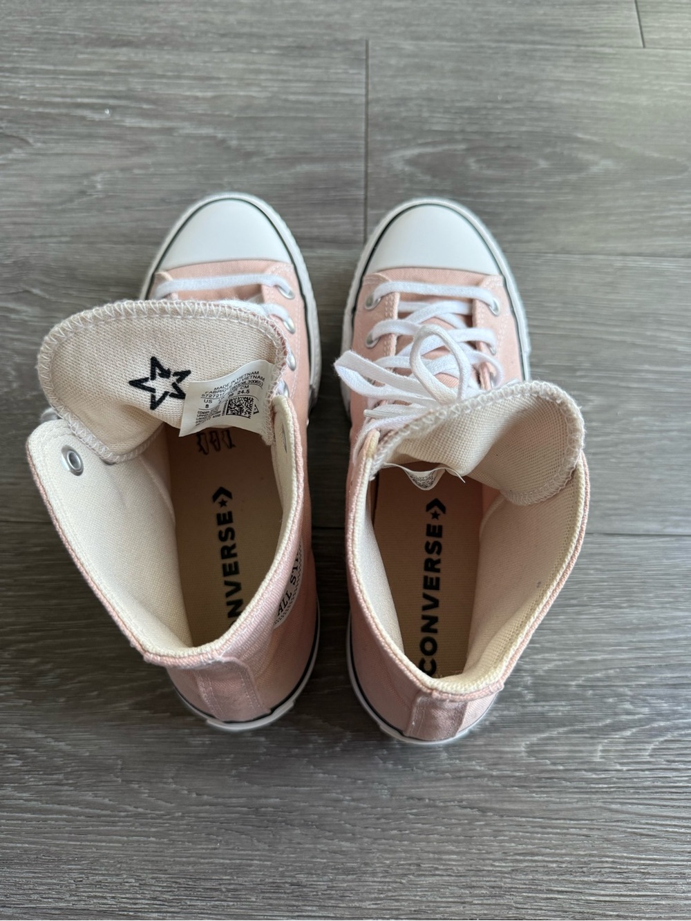 Converse Platform Hightop Sneaker - Picture 4 of 8